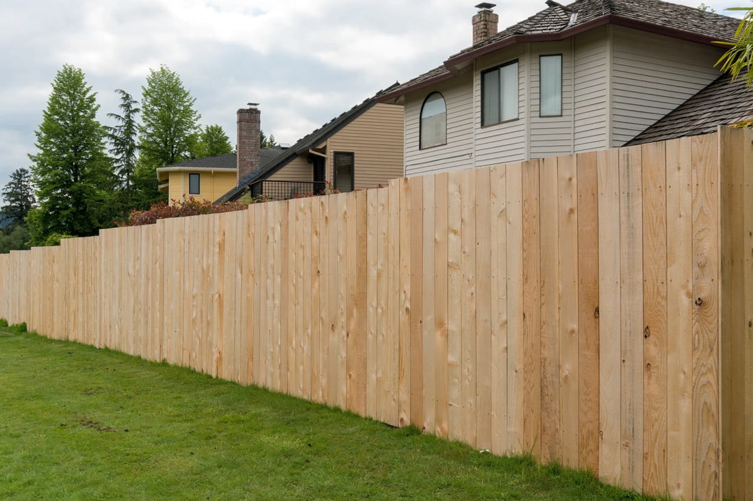 sealing a wood fence